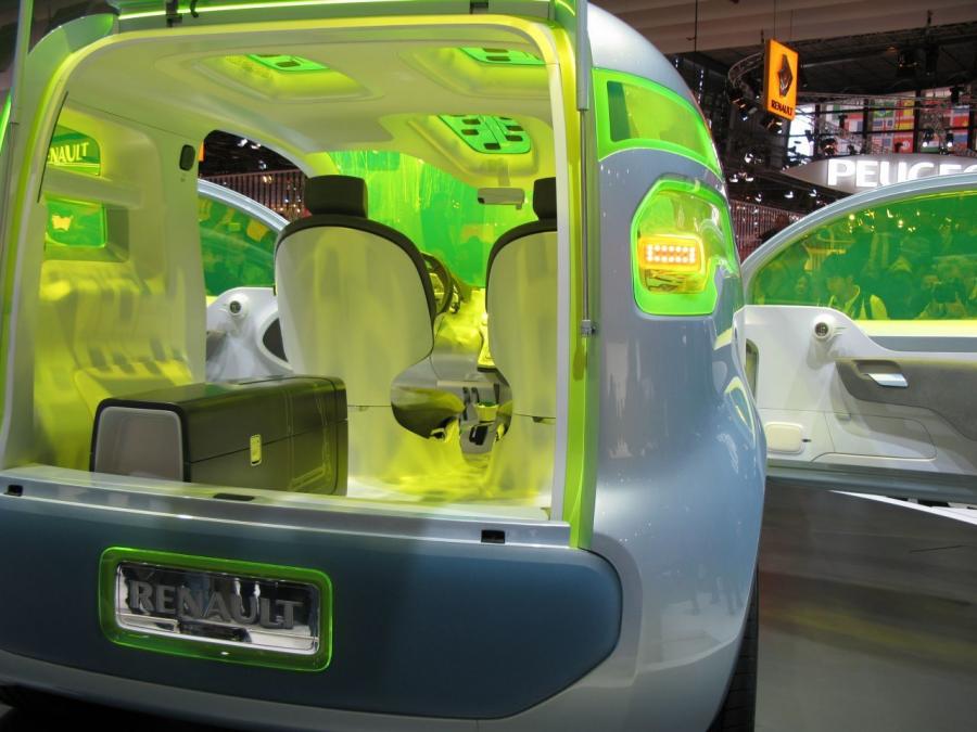  Renault Z.E. Concept 2008 года  (фото 58 из 90)